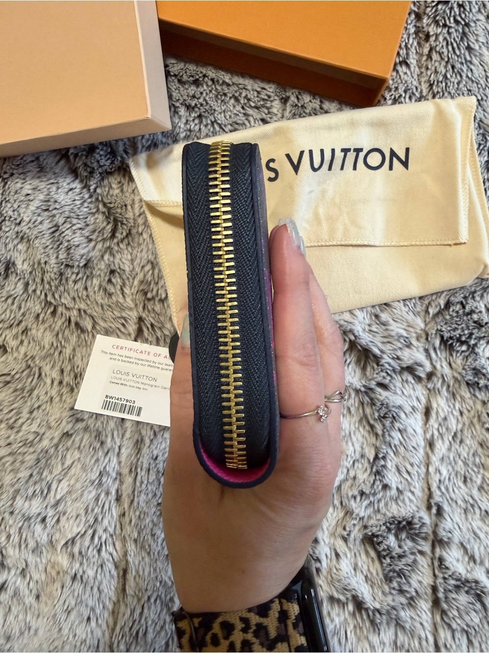 Louis Vuitton Zippy Wallet- Midnight Fuschia - Picture 4 of 12